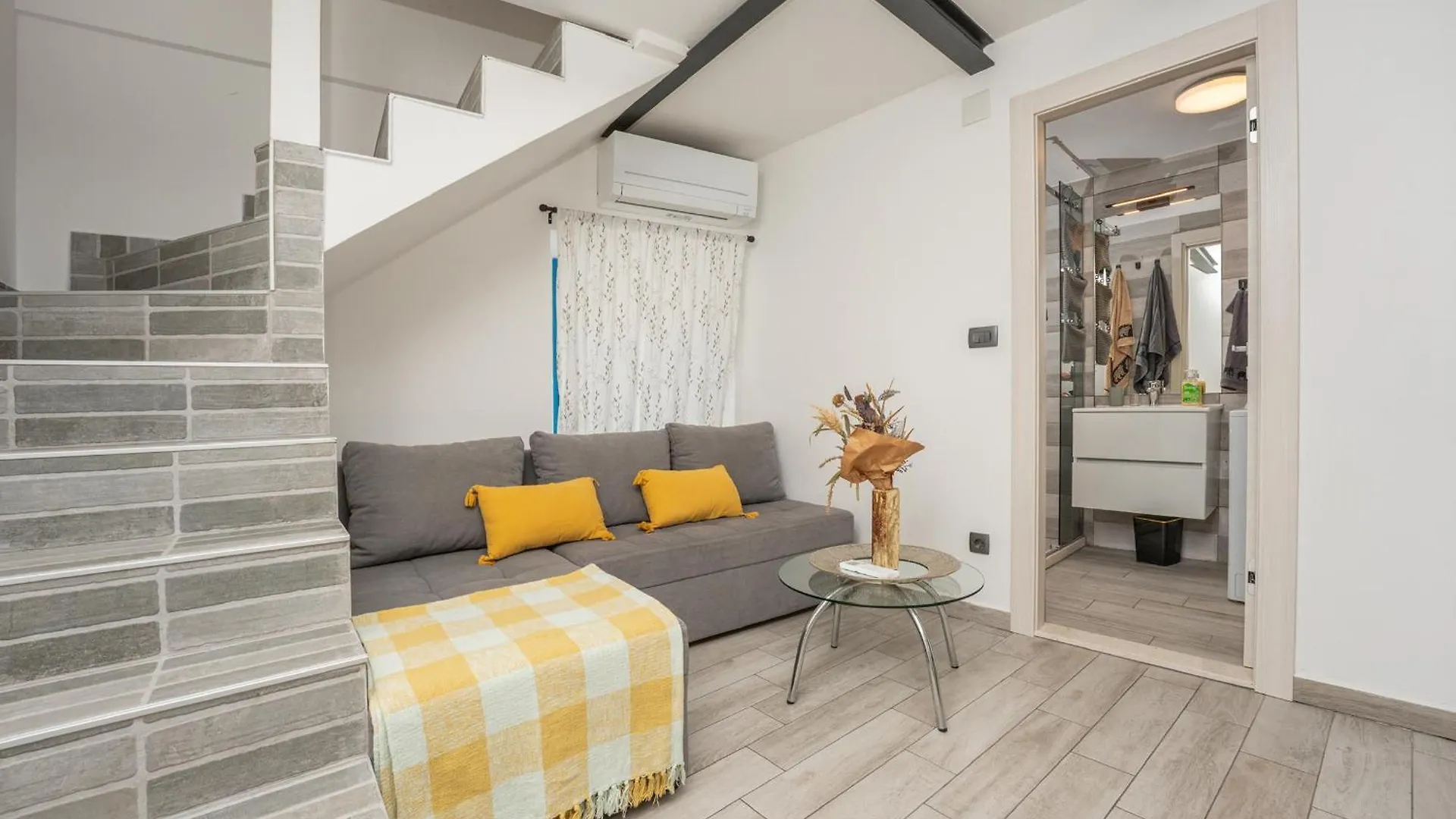 Old Town Seaside House Apartamento Biograd Na Moru