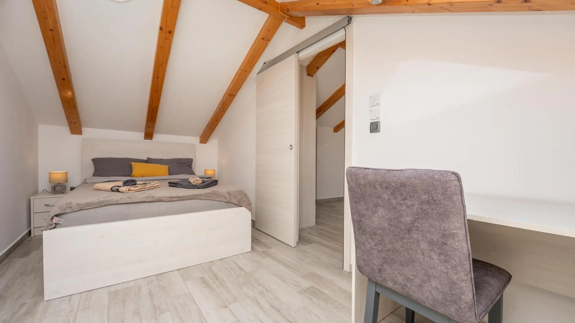 Old Town Seaside House Apartamento Biograd Na Moru
