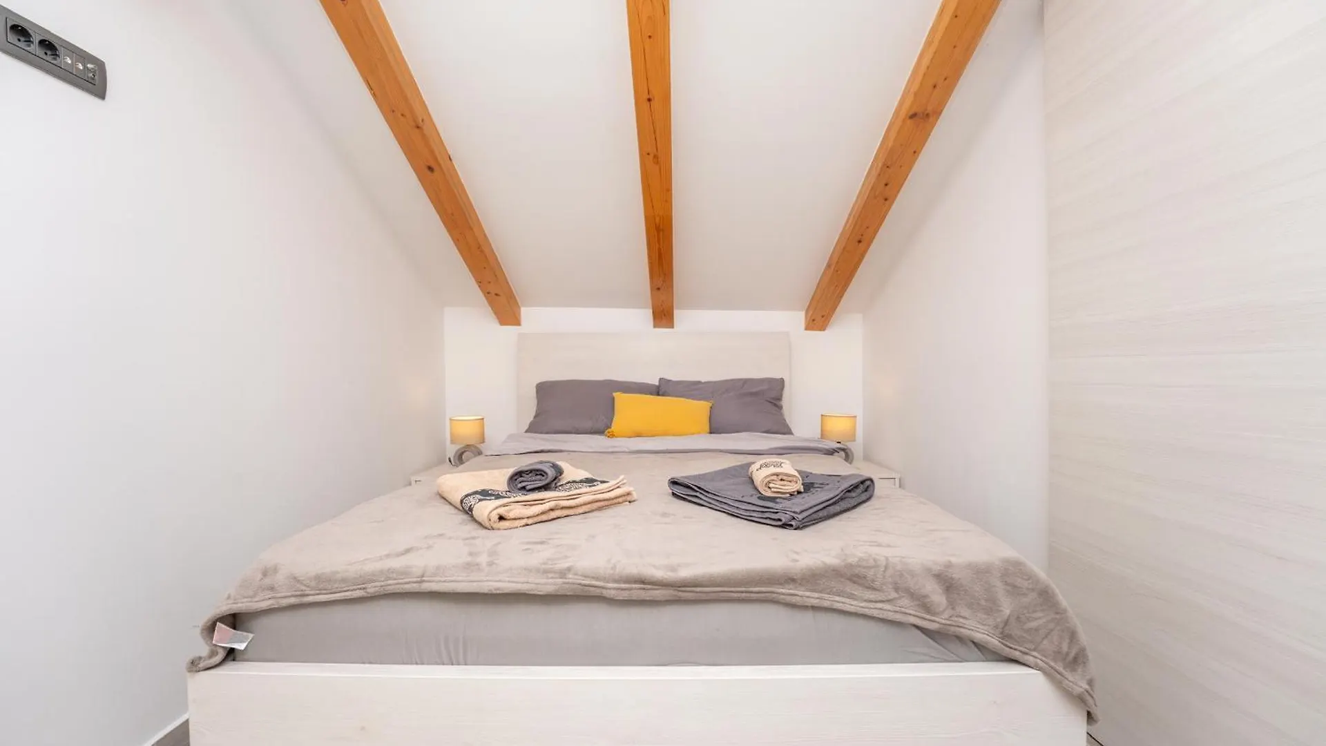 Old Town Seaside House Apartamento Biograd Na Moru