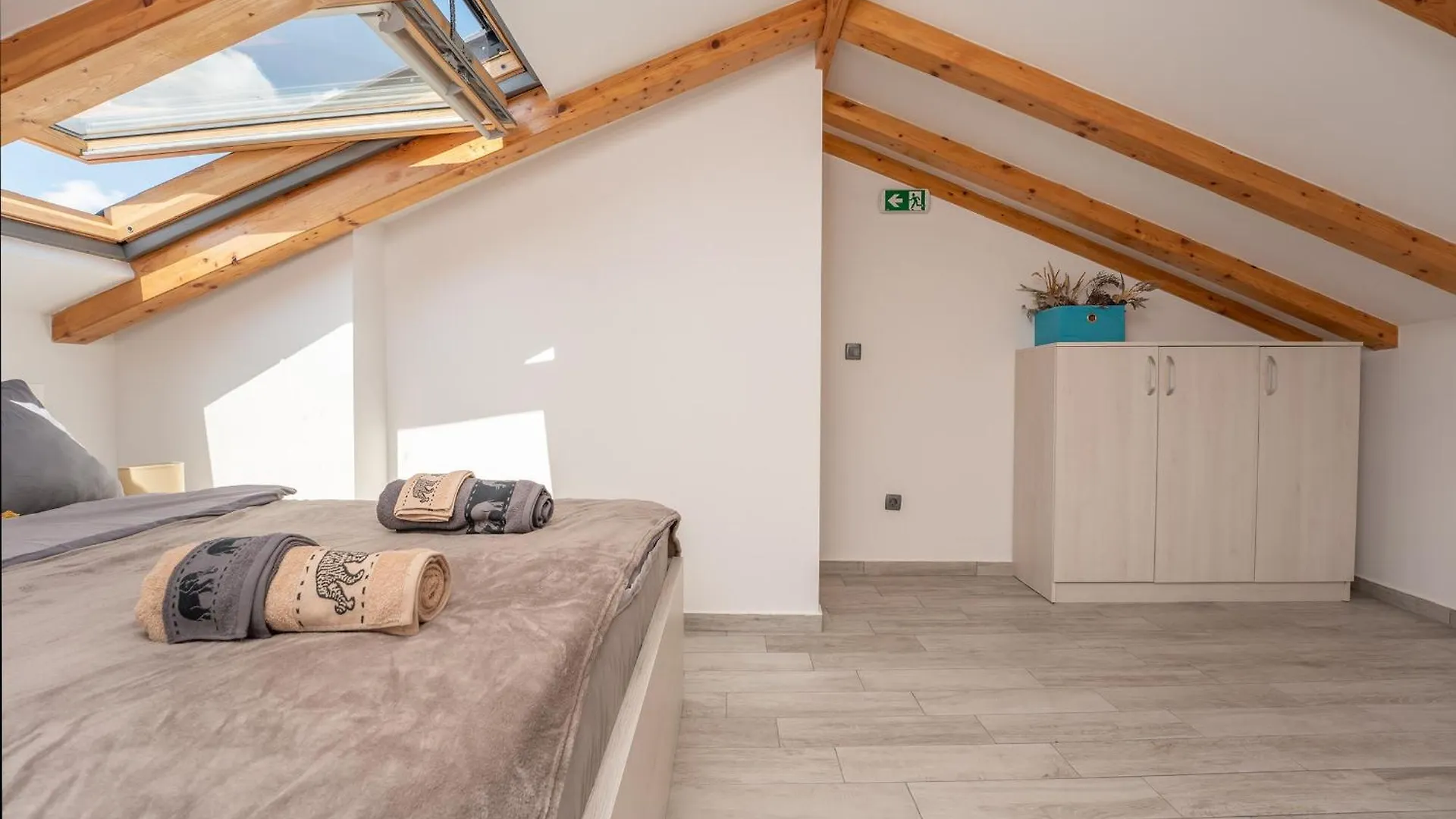 Old Town Seaside House Apartamento Biograd Na Moru Croácia